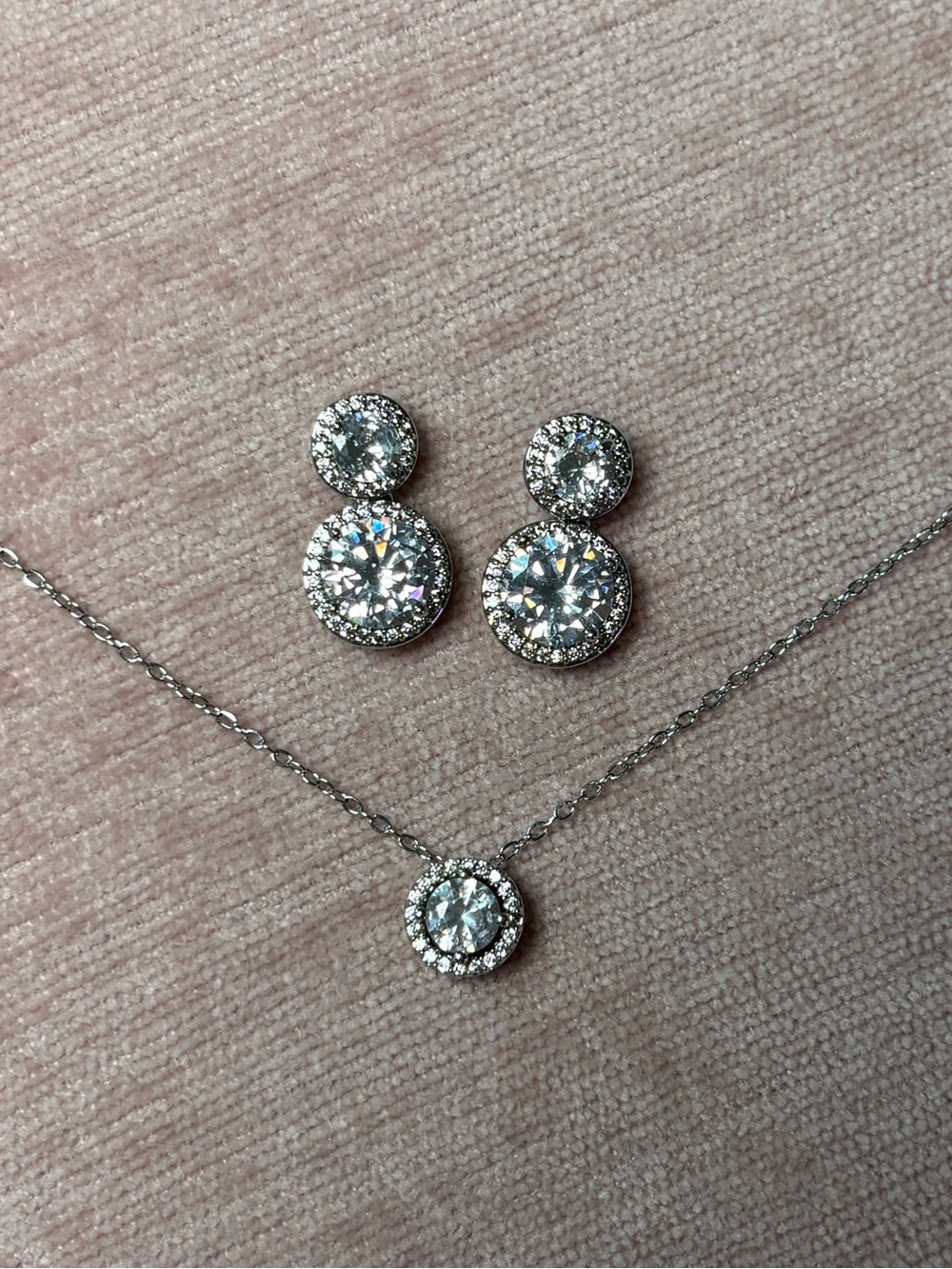 Earrings And Neckless